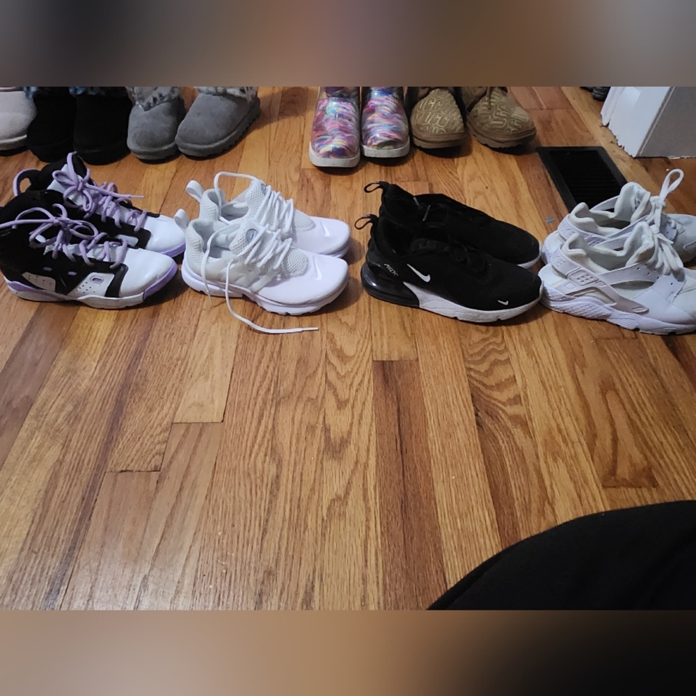 Girls size 3y nike and jordans